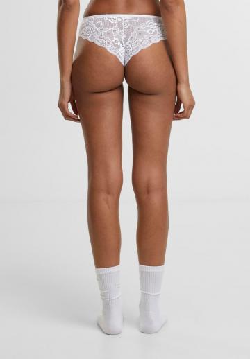 Трусы на бедрах