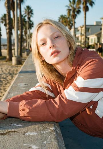 Спортивная куртка