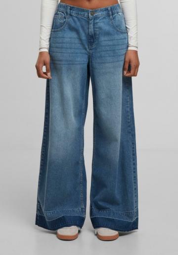 Клешеные джинсы