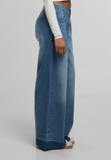 Клешеные джинсы