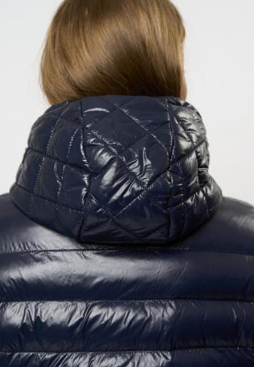 Зимняя куртка