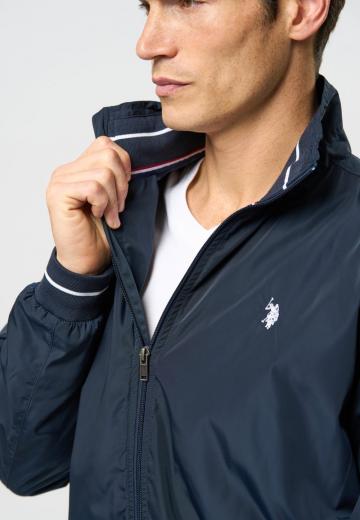 Куртка бомбер