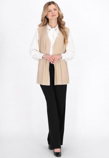 Длинный жилет