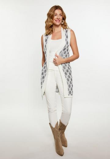 Длинный жилет