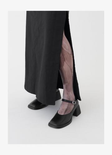 Туфли с высоким носом