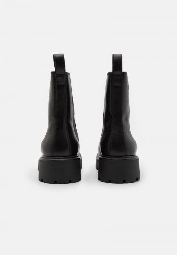 Полусапожки на платформе