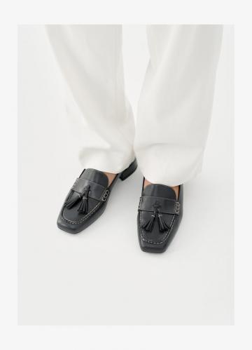 Полуботинки