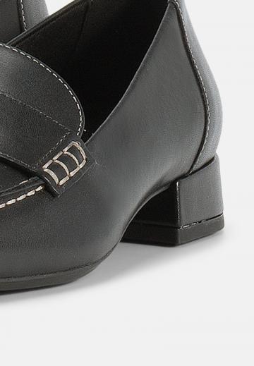 Полуботинки