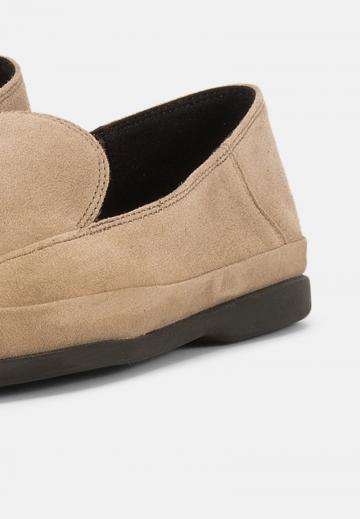 Полуботинки