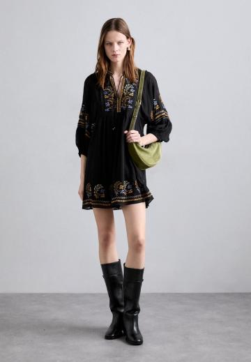 Летнее платье