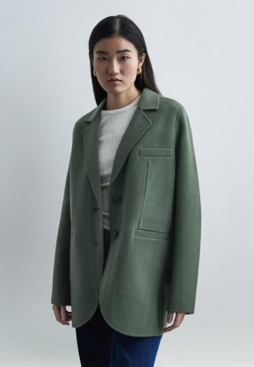 Длинный блейзер