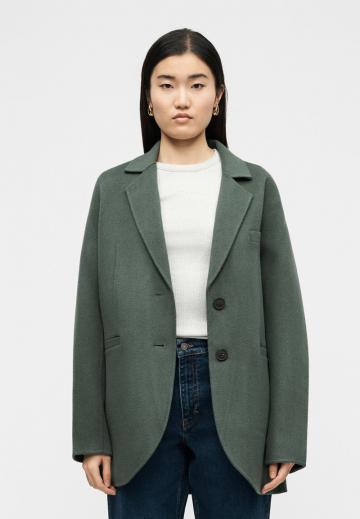 Длинный блейзер
