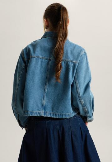 Джинсовая куртка