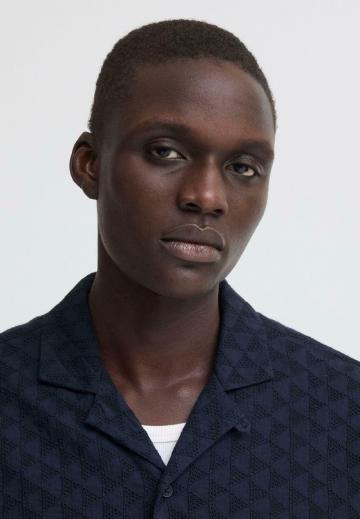 Рубашка с коротким рукавом