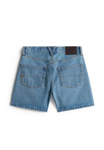 Джинсовые шорты