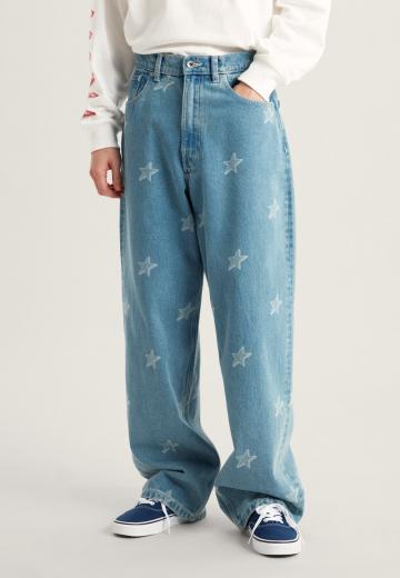 Прямые джинсы