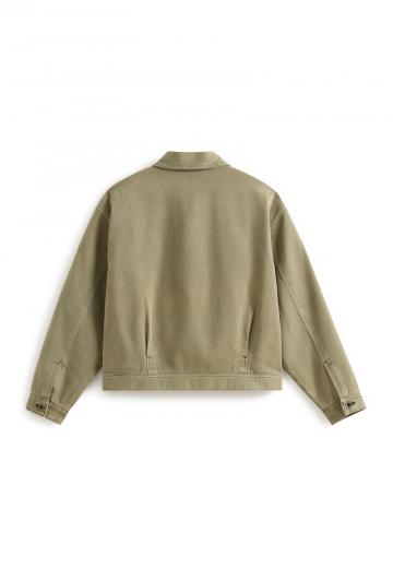 Куртка с накладнымит карманами