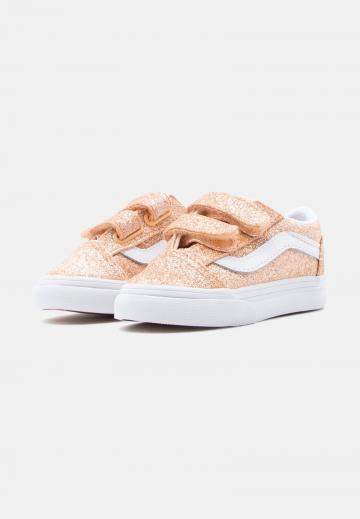 Детская обувь