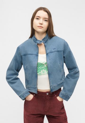 Джинсовая куртка