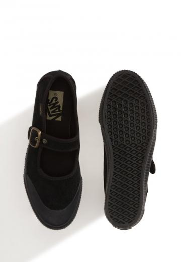 Спортивные балетки