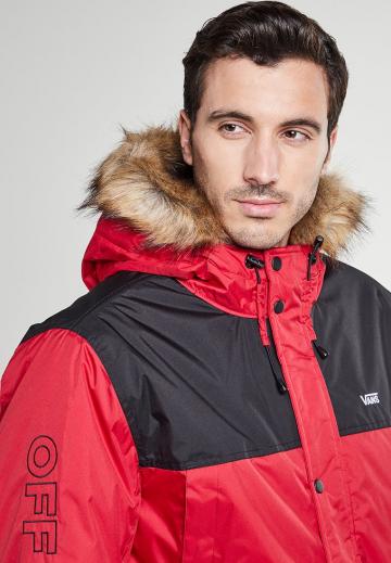 Зимняя куртка