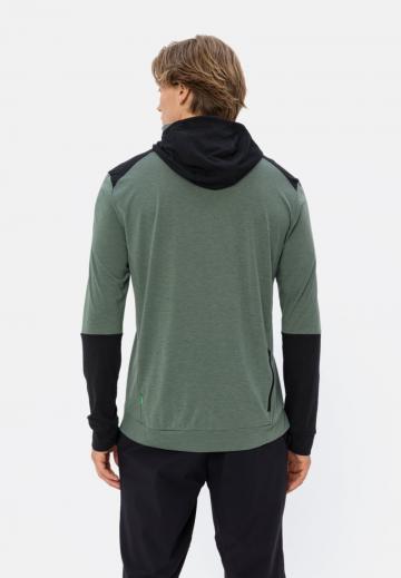 Спортивная кофта