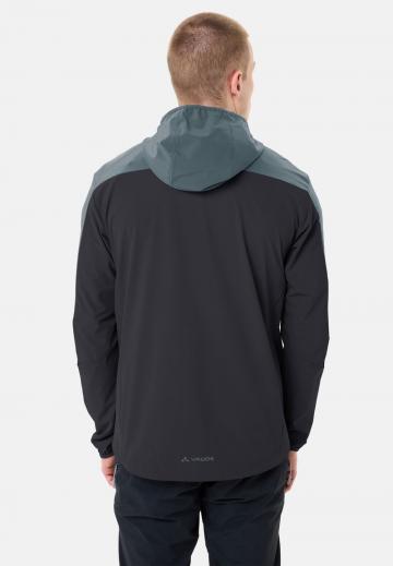 Спортивная куртка