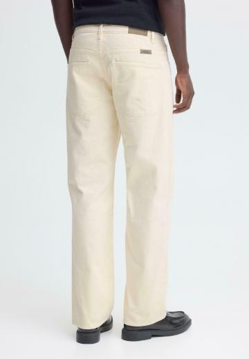 Свободные джинсы