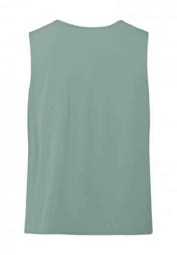 Спортивный топ