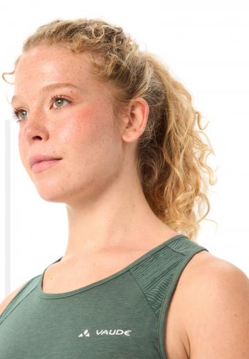 Спортивный топ