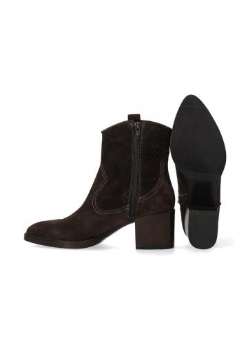 Ковбойские сапожки