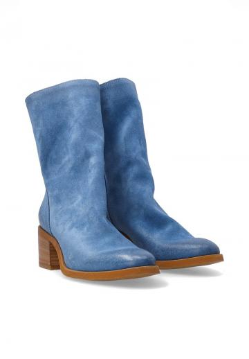 Полусапожки на высоком каблуке