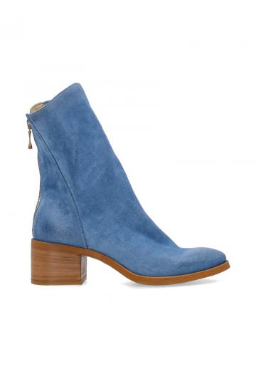 Полусапожки на высоком каблуке