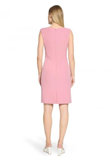 Платье футляр