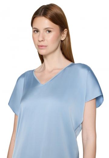 Атласная блузка