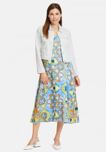 Короткая куртка