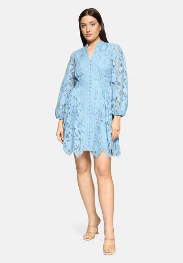 Короткое платье