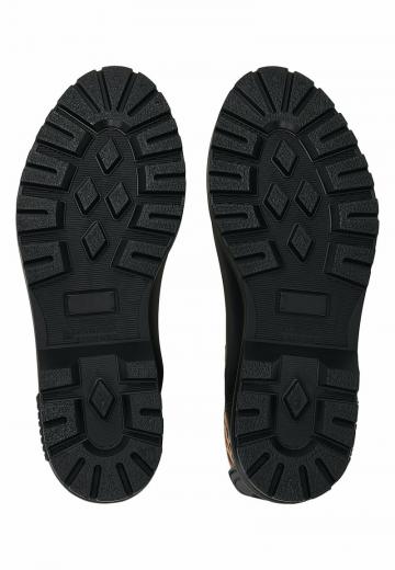 Резиновые сапоги