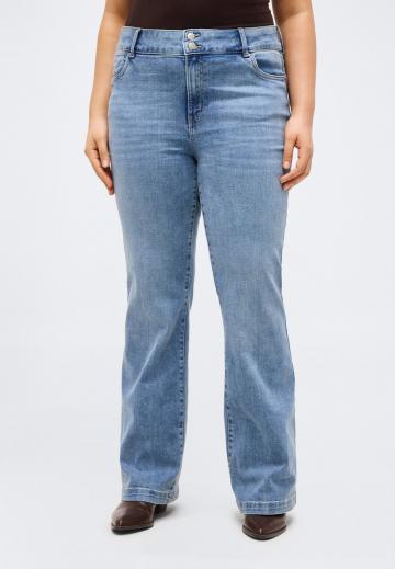 Клешеные джинсы