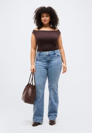 Клешеные джинсы