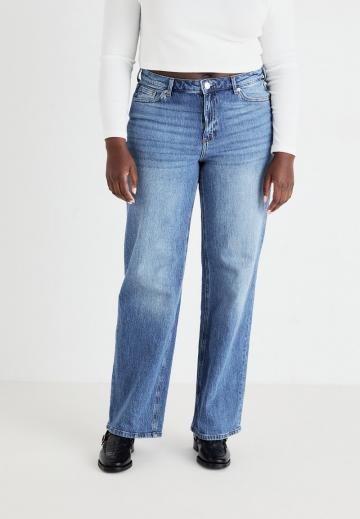 Свободные джинсы