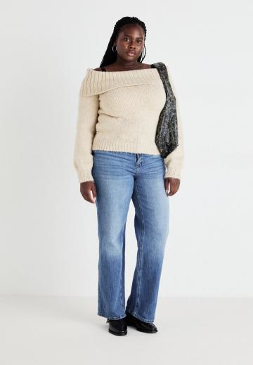 Свободные джинсы