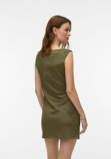 Короткое платье