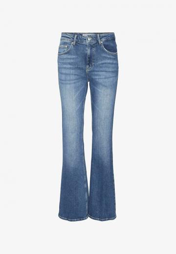 Клешеные джинсы