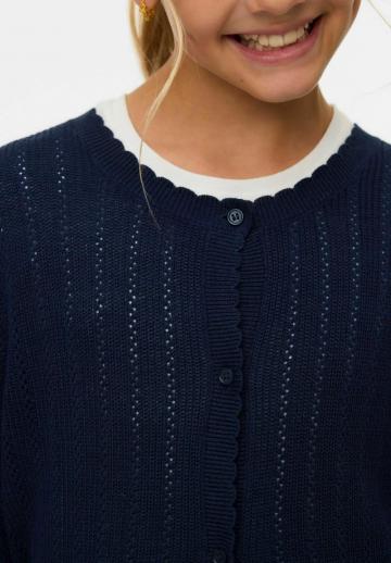 Вязаная кофта