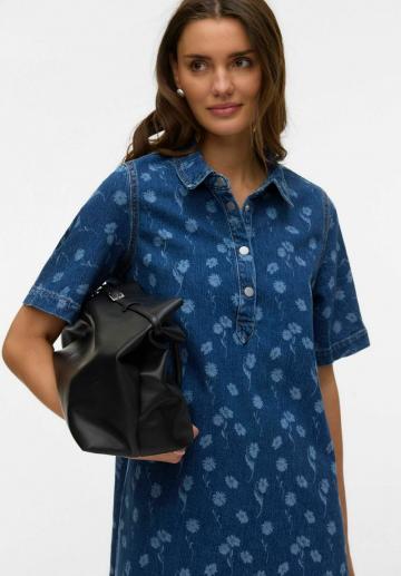 Короткое платье