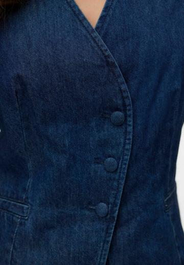 Джинсовый комбинезон