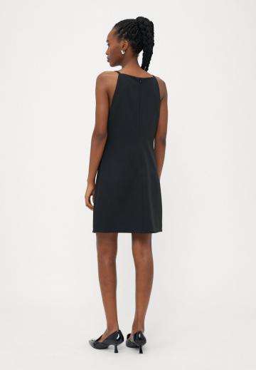 Короткое платье