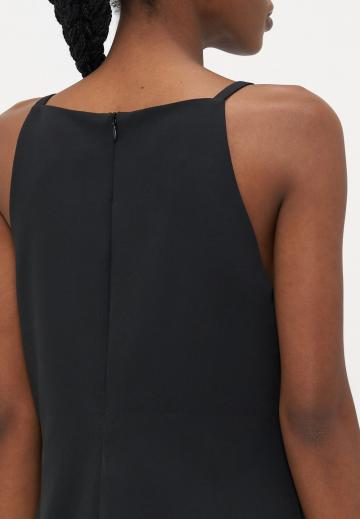 Короткое платье