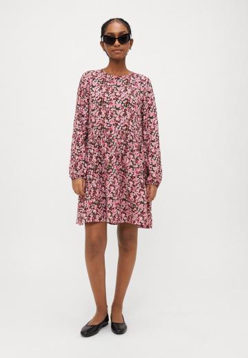 Короткое платье